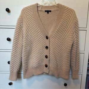 Select Trend Tan Chevron Button Up Cardigan Woman’s Size Small